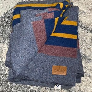 Pendleton Camp Blanket